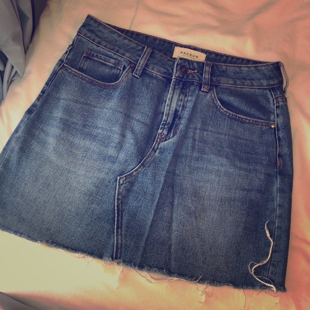 Pacsun jean skirt in perfect condition